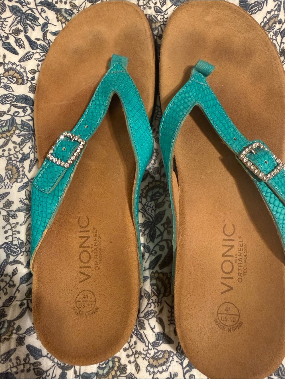 Vionic Teal Thong Sandals with Rhinestone Buckle